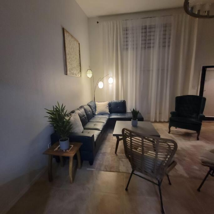 The Ritz Spa Sanctuary Hot Tub/Patio/Fam/Pet Las Cruces Εξωτερικό φωτογραφία
